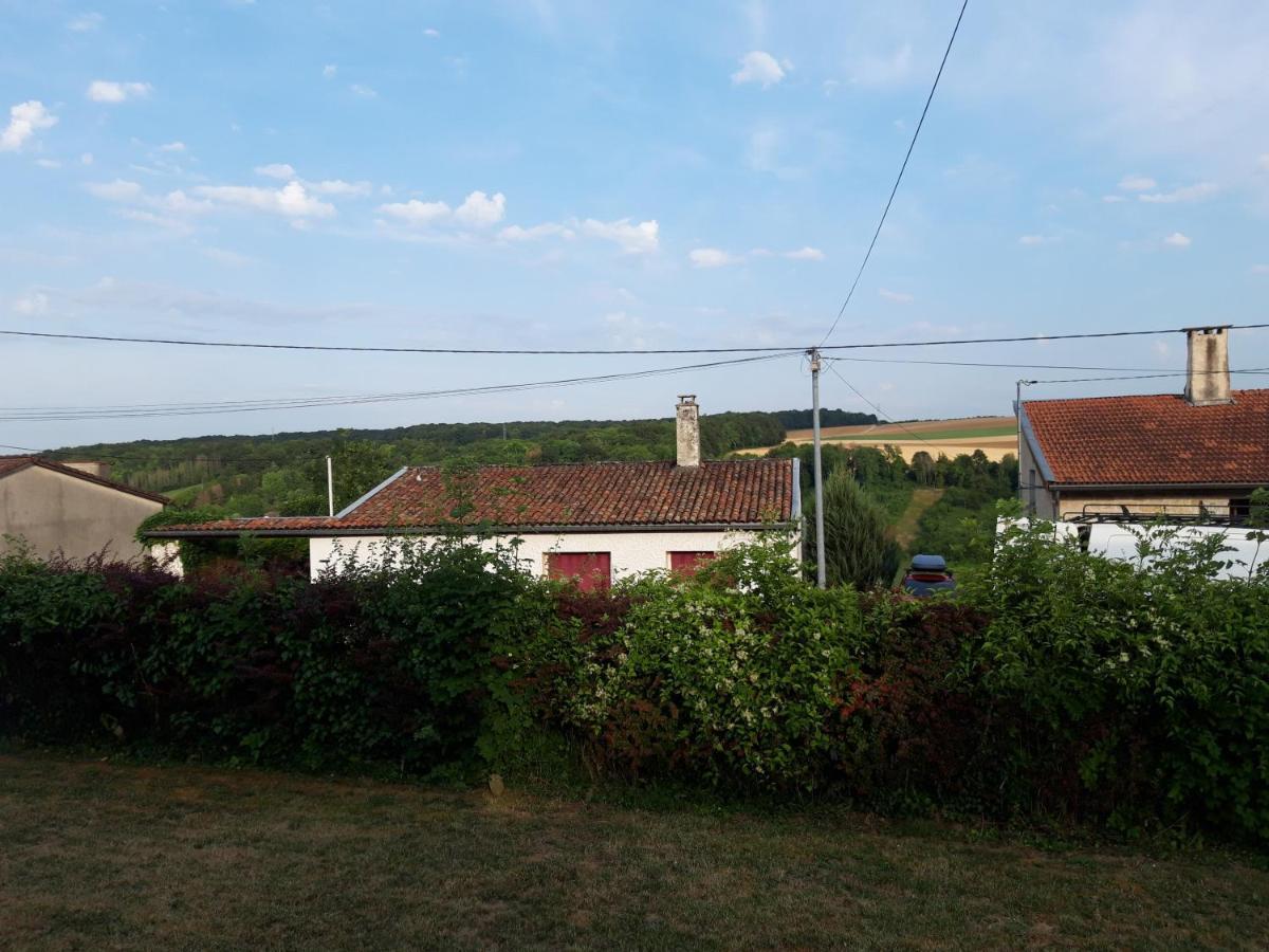 Gite Eugenie Dans Les Remparts Dun-sur-Meuse ภายนอก รูปภาพ